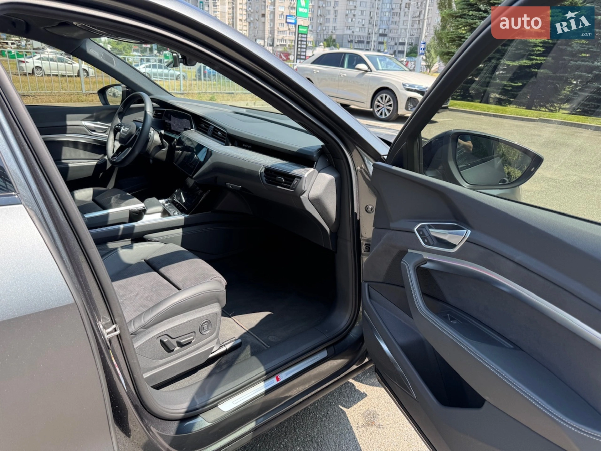 2023 Audi e-tron Sportback - мініатюра 71