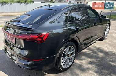 Внедорожник / Кроссовер Audi e-tron Sportback 2021 в 