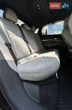 Внедорожник / Кроссовер Audi e-tron Sportback 2021 в 