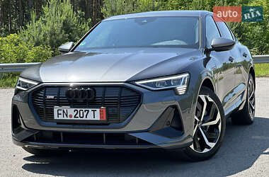 Позашляховик / Кросовер Audi e-tron Sportback 2022 в Ковелі