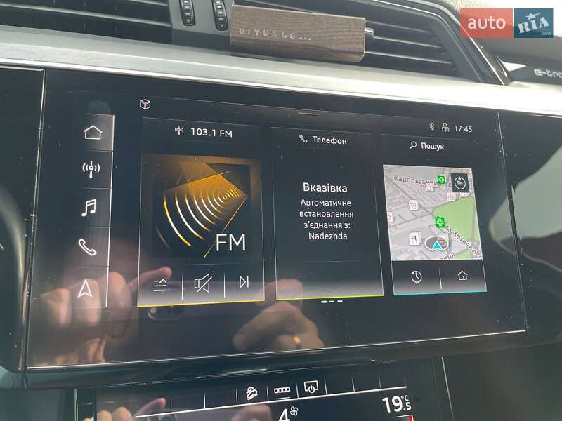 Внедорожник / Кроссовер Audi e-tron Sportback 2021 в Киеве