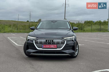 Внедорожник / Кроссовер Audi e-tron Sportback 2020 в 