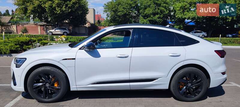 Внедорожник / Кроссовер Audi e-tron Sportback 2020 в Одессе