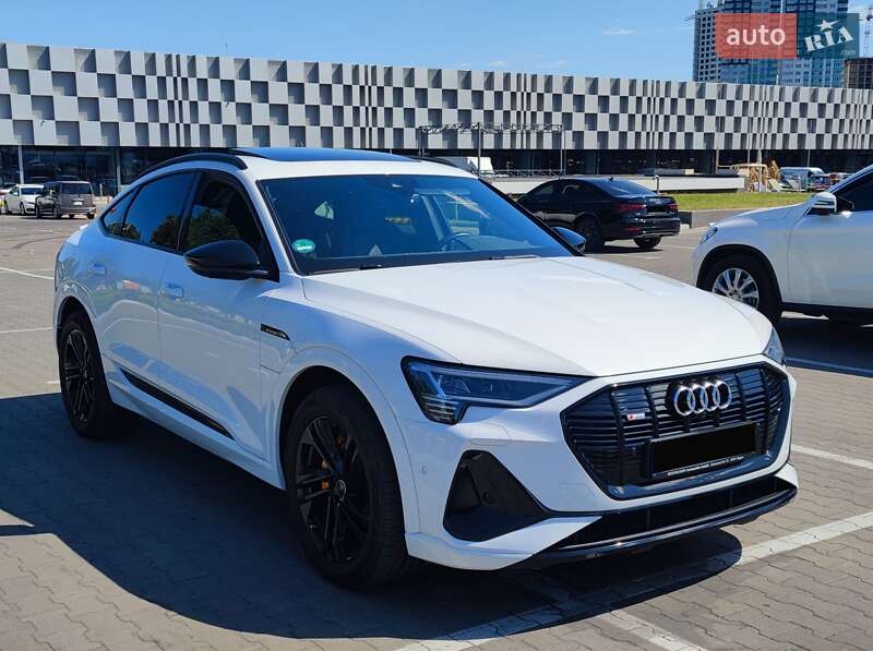 Внедорожник / Кроссовер Audi e-tron Sportback 2020 в Одессе