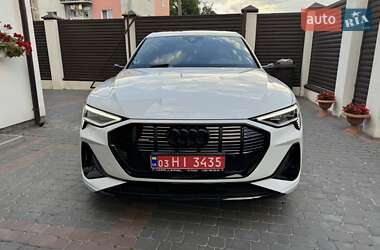 Внедорожник / Кроссовер Audi e-tron Sportback 2022 в 