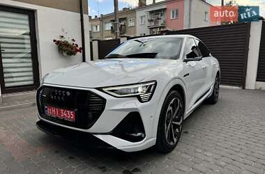 Внедорожник / Кроссовер Audi e-tron Sportback 2022 в 