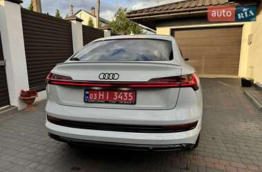 Внедорожник / Кроссовер Audi e-tron Sportback 2022 в 