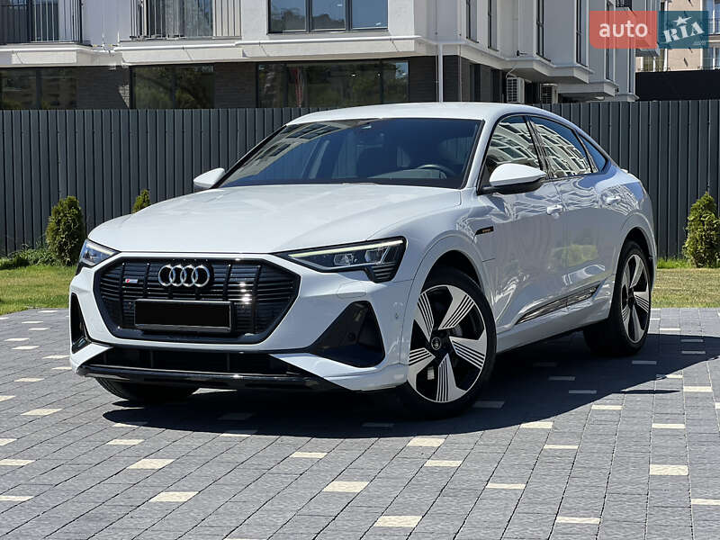 Внедорожник / Кроссовер Audi e-tron Sportback 2020 в 