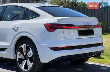 Внедорожник / Кроссовер Audi e-tron Sportback 2020 в 