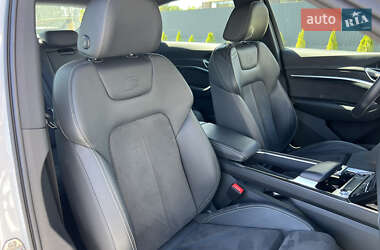 Внедорожник / Кроссовер Audi e-tron Sportback 2020 в 