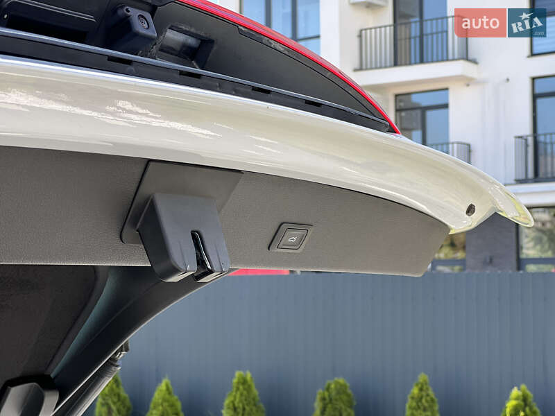 Внедорожник / Кроссовер Audi e-tron Sportback 2020 в Ужгороде