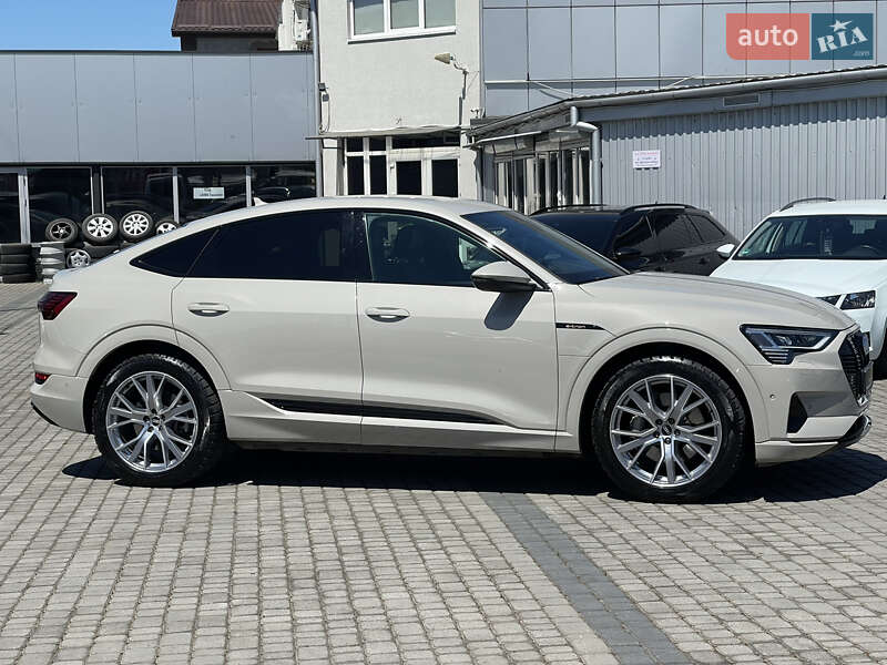 Audi e-tron Sportback 2021