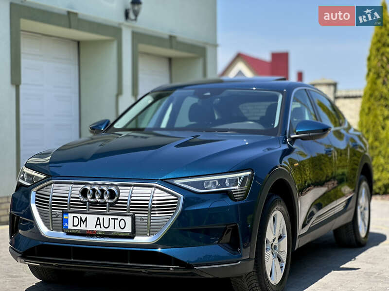 Позашляховик / Кросовер Audi e-tron Sportback 2021 в Тернополі
