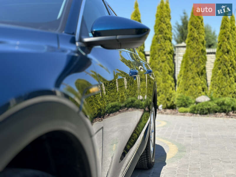 Позашляховик / Кросовер Audi e-tron Sportback 2021 в Тернополі