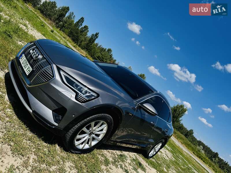 Внедорожник / Кроссовер Audi e-tron Sportback 2020 в Обухове