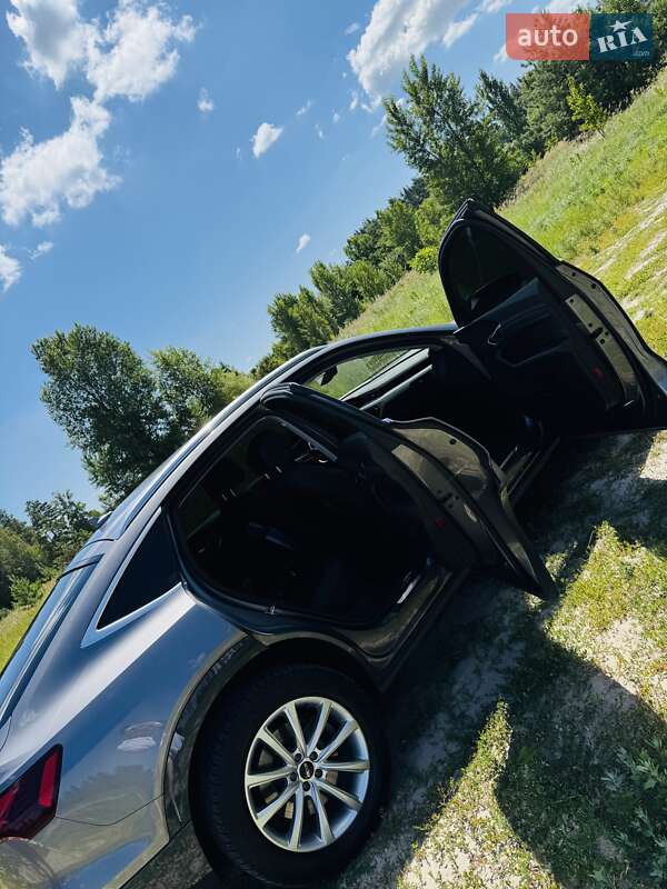 Внедорожник / Кроссовер Audi e-tron Sportback 2020 в Обухове