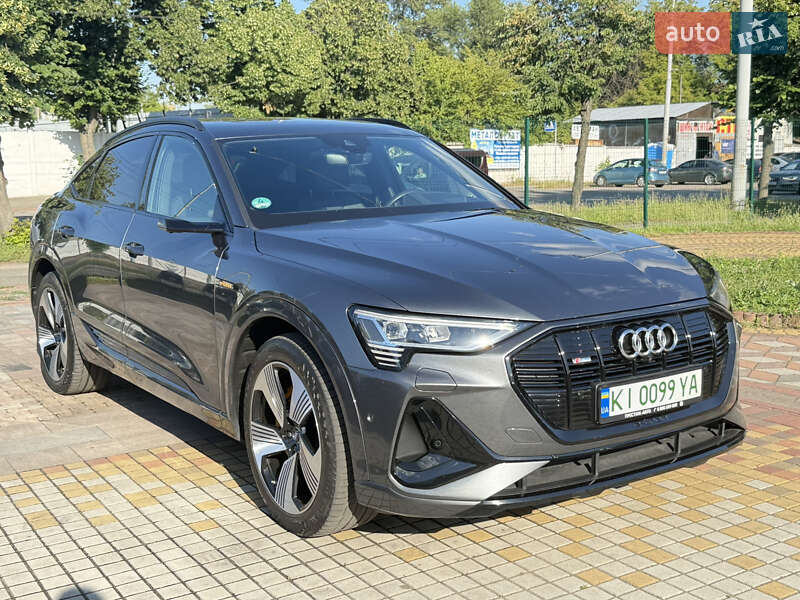 Внедорожник / Кроссовер Audi e-tron Sportback 2020 в Киеве