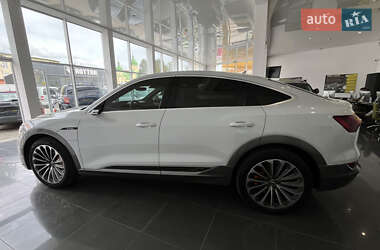 Внедорожник / Кроссовер Audi e-tron Sportback 2020 в 