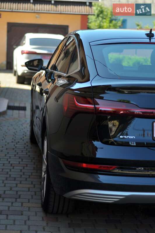 Внедорожник / Кроссовер Audi e-tron Sportback 2023 в Ковеле