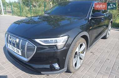 Позашляховик / Кросовер Audi e-tron Sportback 2020 в 