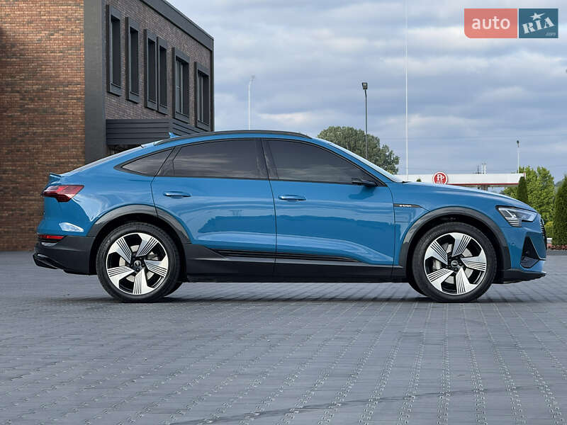 Внедорожник / Кроссовер Audi e-tron Sportback 2020 в Черновцах