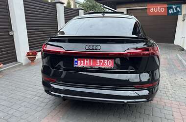 Внедорожник / Кроссовер Audi e-tron Sportback 2021 в 