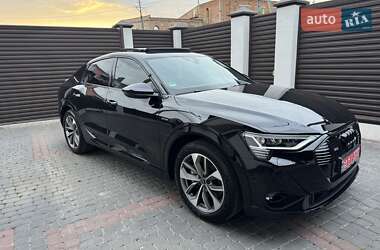 Внедорожник / Кроссовер Audi e-tron Sportback 2021 в 