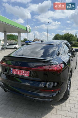 Внедорожник / Кроссовер Audi e-tron Sportback 2023 в 