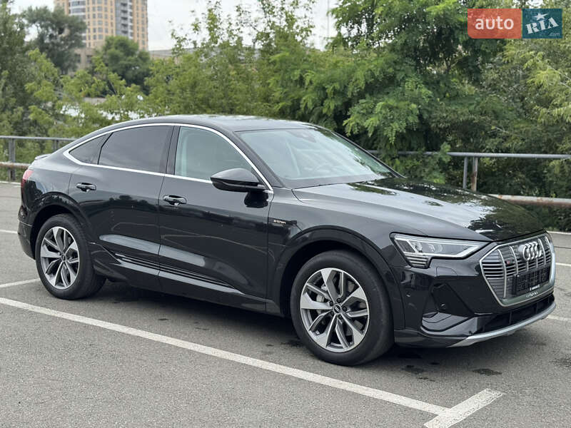 Внедорожник / Кроссовер Audi e-tron Sportback 2021 в Киеве