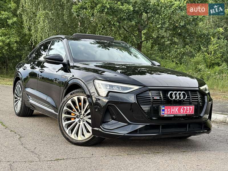 Внедорожник / Кроссовер Audi e-tron Sportback 2021 в Киеве