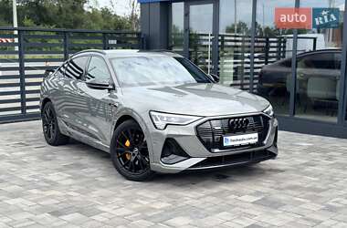 Позашляховик / Кросовер Audi e-tron Sportback 2021 в Рівному