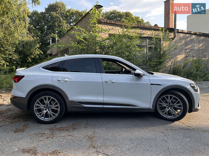 Внедорожник / Кроссовер Audi e-tron Sportback 2020 в Днепре фото 22 Внедорожник / Кроссовер Audi e-tron Sportback 2020 в Днепре