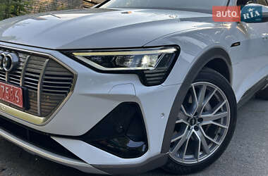 Внедорожник / Кроссовер Audi e-tron Sportback 2020 в Днепре