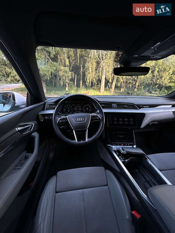 Внедорожник / Кроссовер Audi e-tron Sportback 2020 в Днепре фото 32 Внедорожник / Кроссовер Audi e-tron Sportback 2020 в Днепре