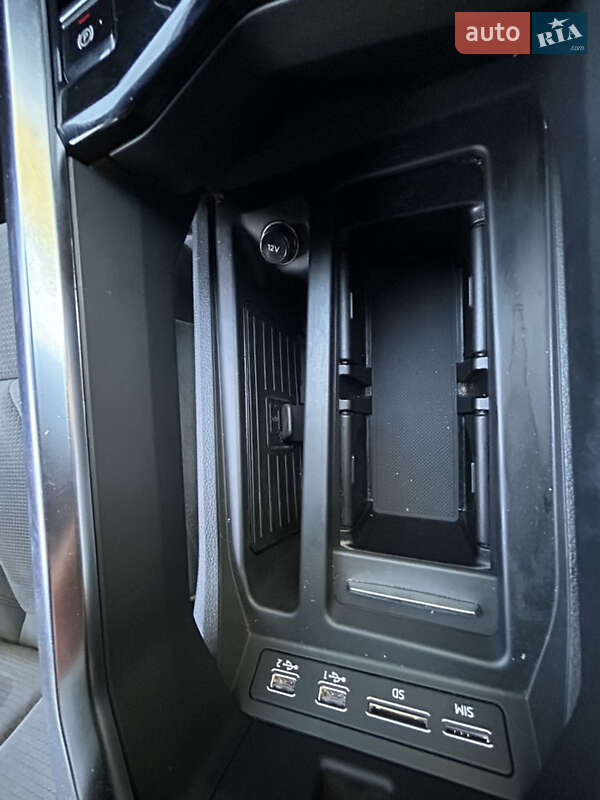 Внедорожник / Кроссовер Audi e-tron Sportback 2020 в Днепре фото 43 Внедорожник / Кроссовер Audi e-tron Sportback 2020 в Днепре