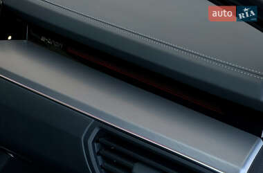 Внедорожник / Кроссовер Audi e-tron Sportback 2021 в 