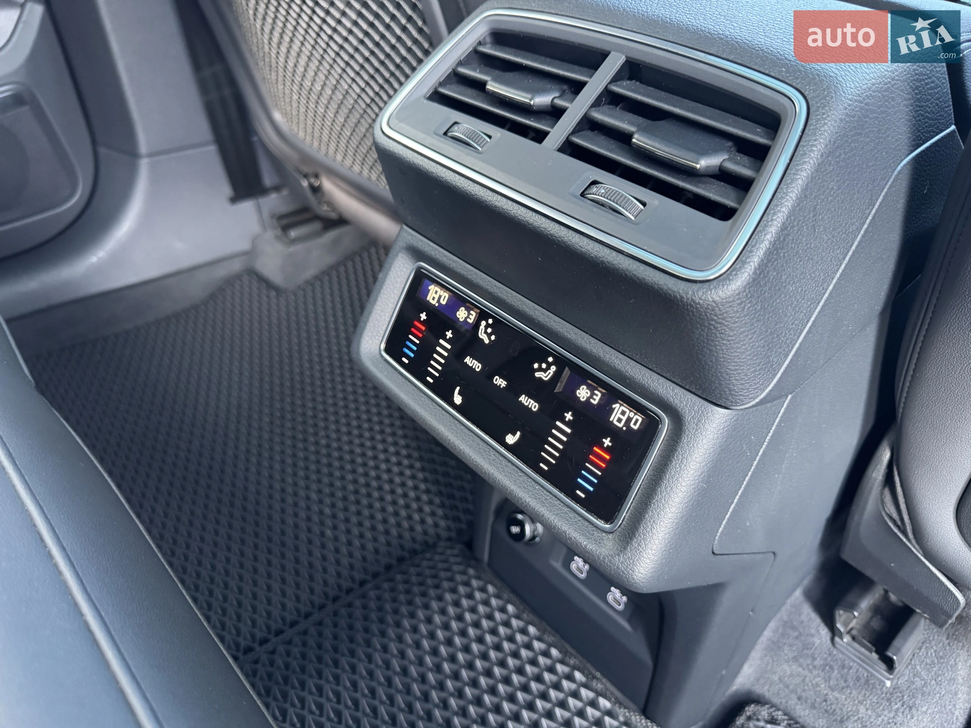 2021 Audi e-tron Sportback - мініатюра 14