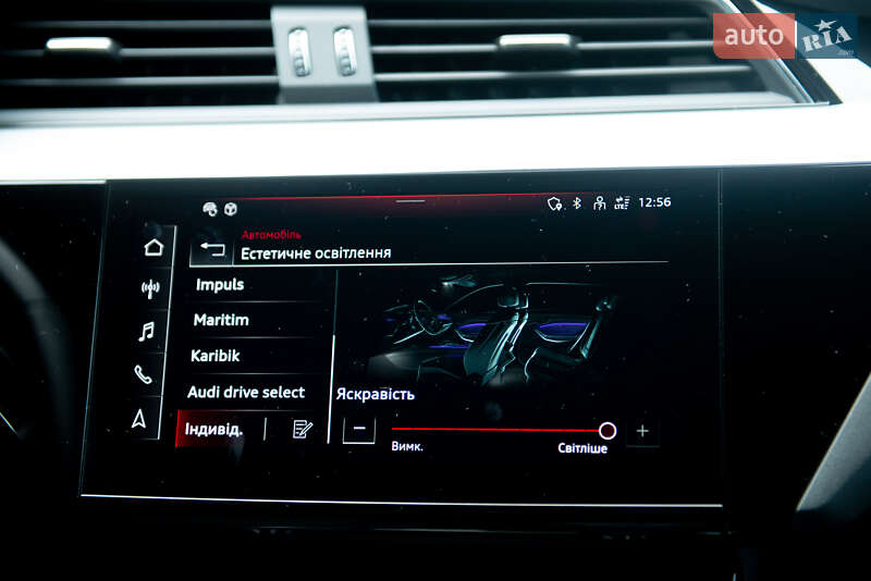 Позашляховик / Кросовер Audi e-tron Sportback 2022 в Мукачевому