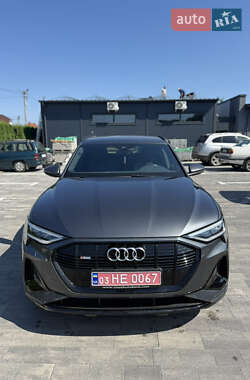 Внедорожник / Кроссовер Audi e-tron Sportback 2022 в 