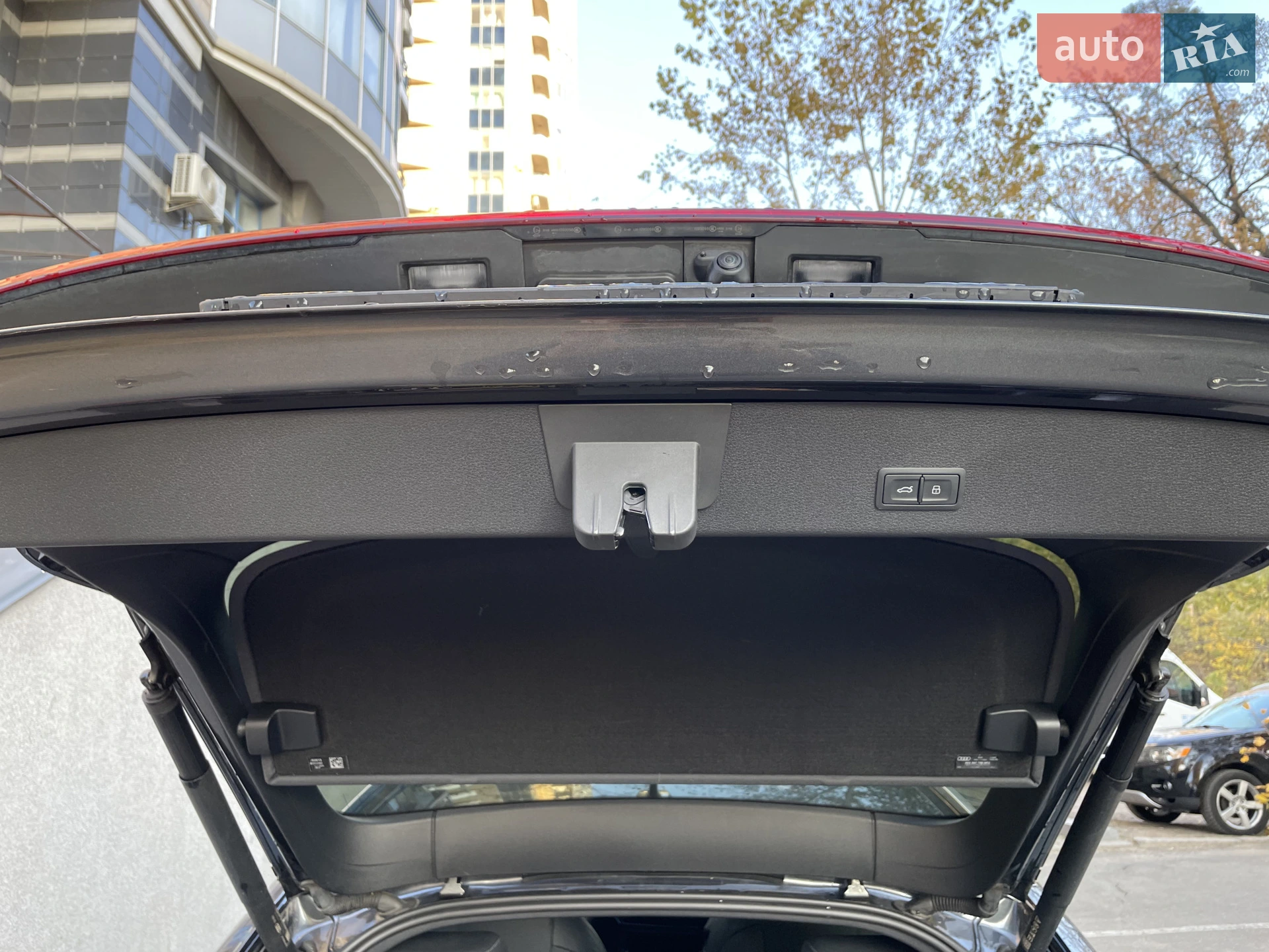 2020 Audi e-tron Sportback - мініатюра 15