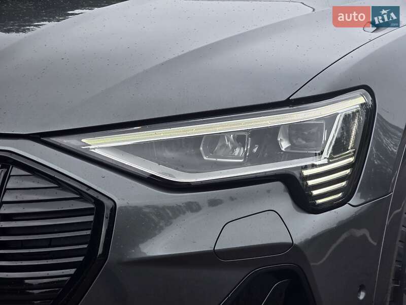Позашляховик / Кросовер Audi e-tron Sportback 2020 в Ковелі