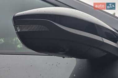 Внедорожник / Кроссовер Audi e-tron Sportback 2020 в 