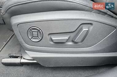 Внедорожник / Кроссовер Audi e-tron Sportback 2020 в 