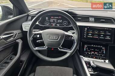 Внедорожник / Кроссовер Audi e-tron Sportback 2020 в 
