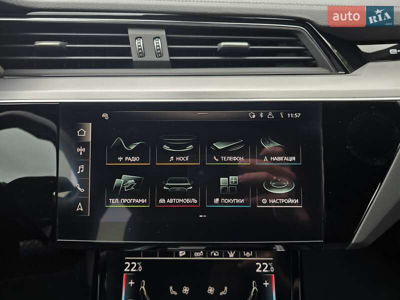 Позашляховик / Кросовер Audi e-tron Sportback 2020 в Ковелі