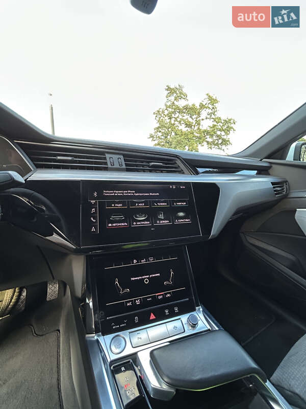 Внедорожник / Кроссовер Audi e-tron Sportback 2020 в Днепре фото 62 Внедорожник / Кроссовер Audi e-tron Sportback 2020 в Днепре