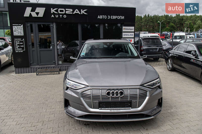 Внедорожник / Кроссовер Audi e-tron Sportback 2022 в Львове