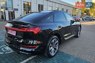 Внедорожник / Кроссовер Audi e-tron Sportback 2022 в 
