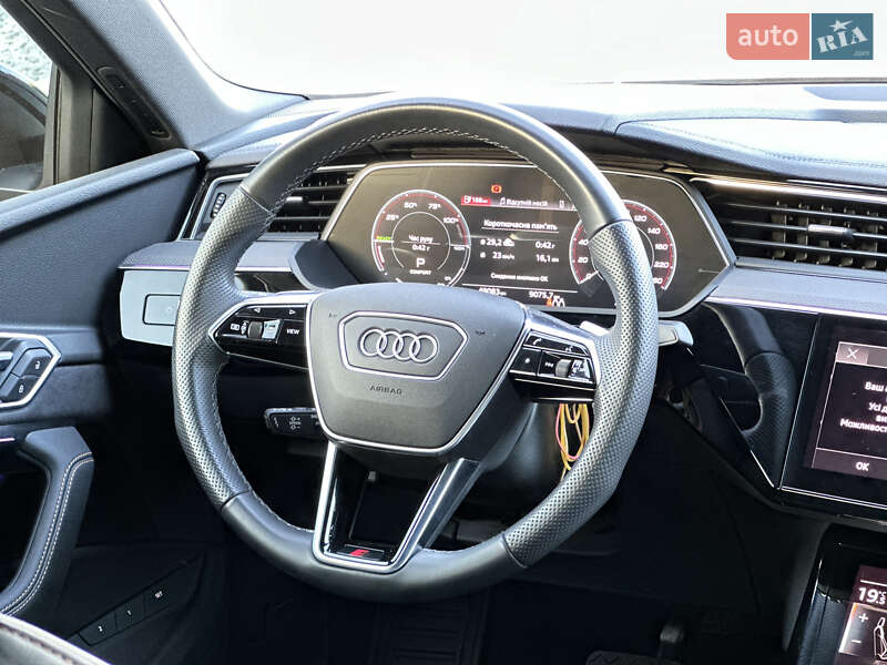 Внедорожник / Кроссовер Audi e-tron Sportback 2022 в Ровно фото 26 Внедорожник / Кроссовер Audi e-tron Sportback 2022 в Ровно