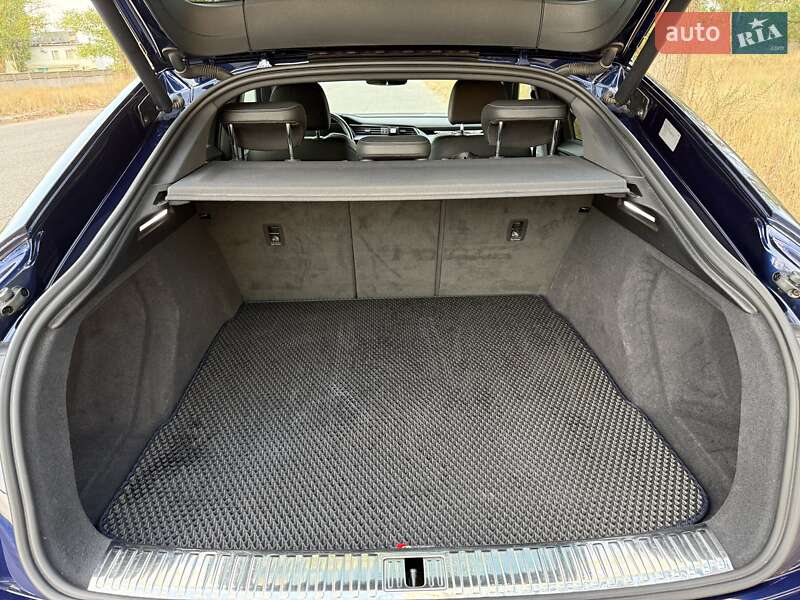 Внедорожник / Кроссовер Audi e-tron Sportback 2020 в Белгороде-Днестровском